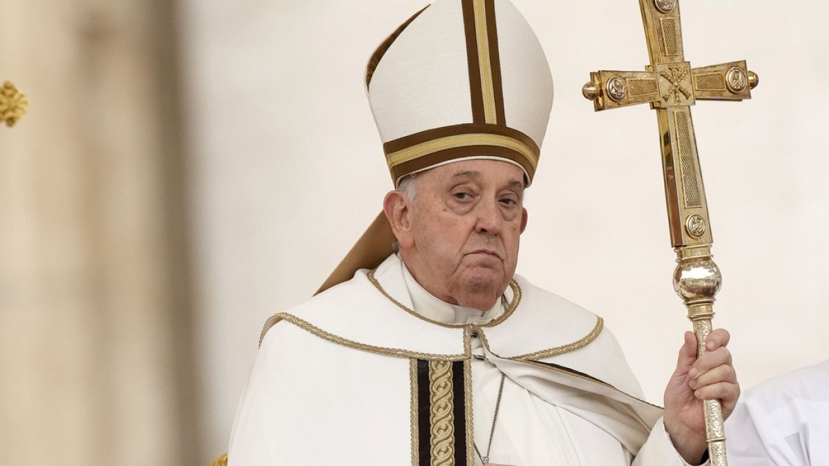 Holy Easter Saturday celebrated across Europe