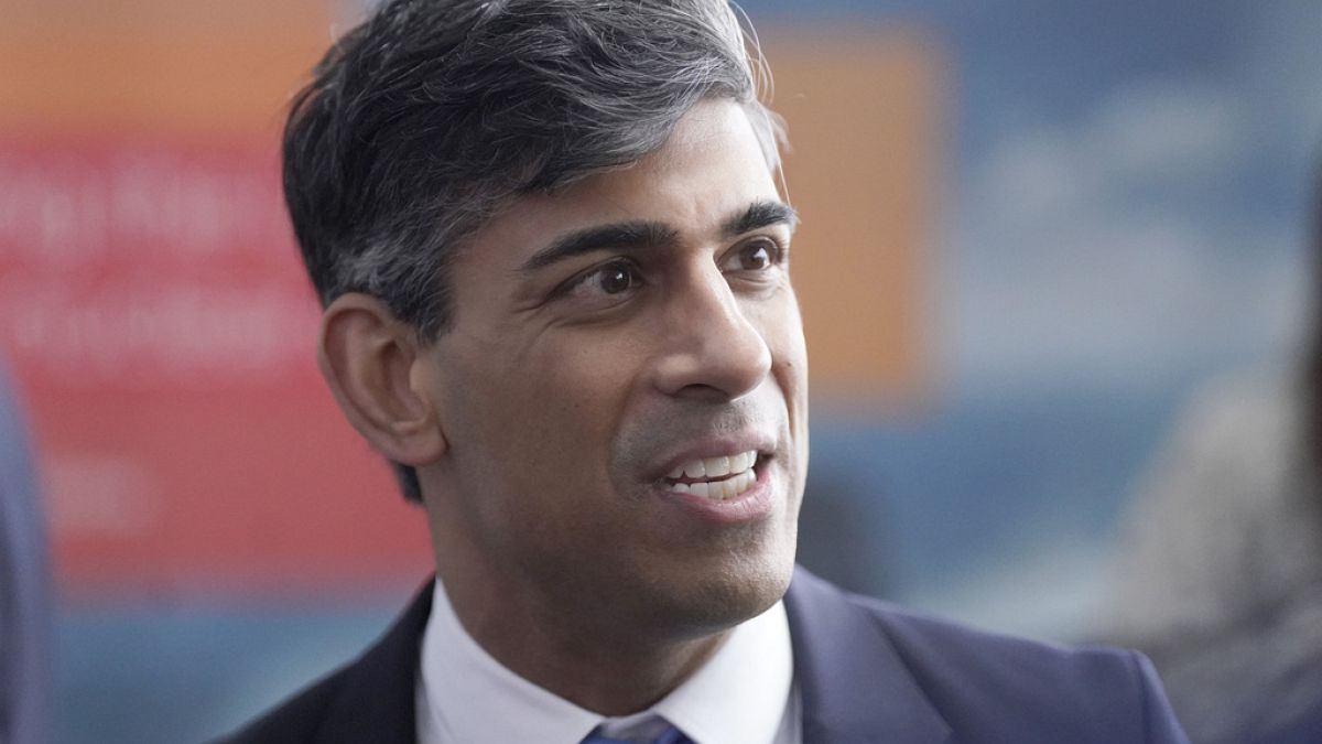 UK&rsquo;s technical recession raises doubts about Sunak&rsquo;s economic claims 