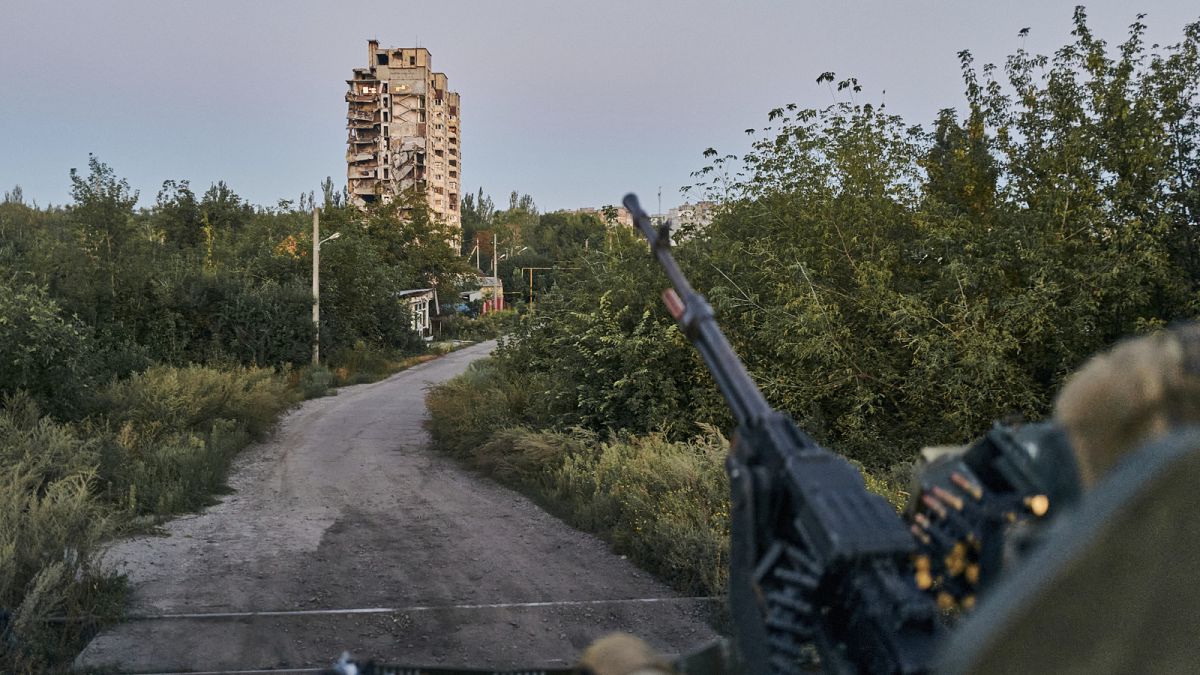 Авдеевка: украинские подкрепления и продвижение российских частей 