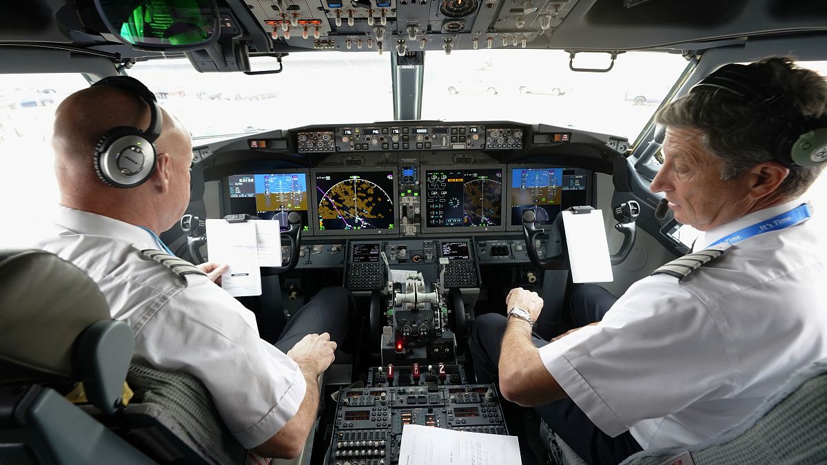 This week in Europe - Only one pilot? A dispute over cockpit crews