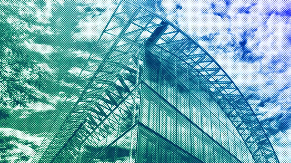 The European Investment Bank is not a leader in the green transition 