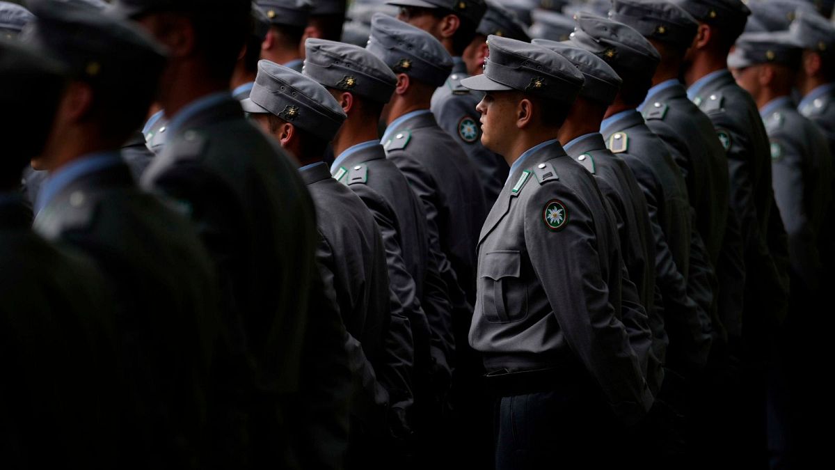 Why are European armies struggling to recruit soldiers?