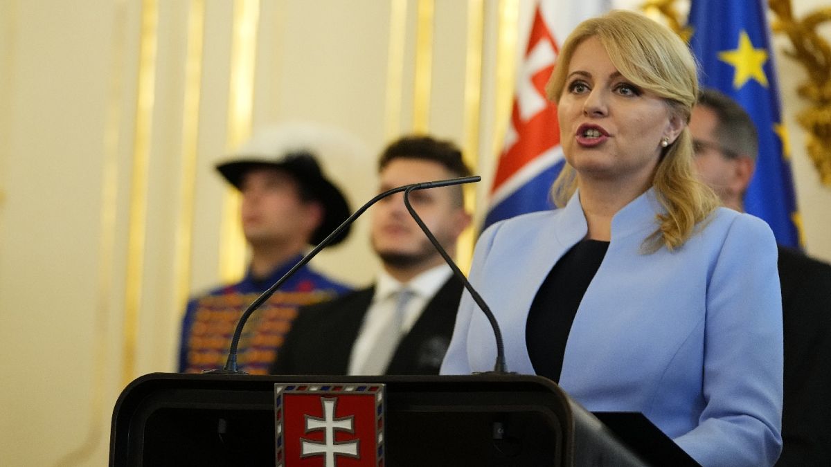 Slovak president challenges the government's move to eliminate the special anti-graft prosecutor