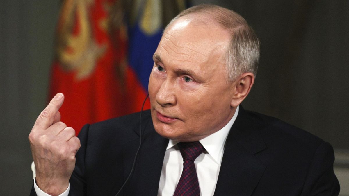 Путин: США "должны прекратить поставки оружия" Украине и призвать Киев к мирным переговорам 
