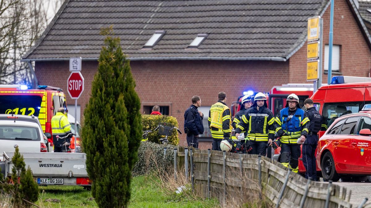 Four dead and 21 injured after fire in German nursing home 