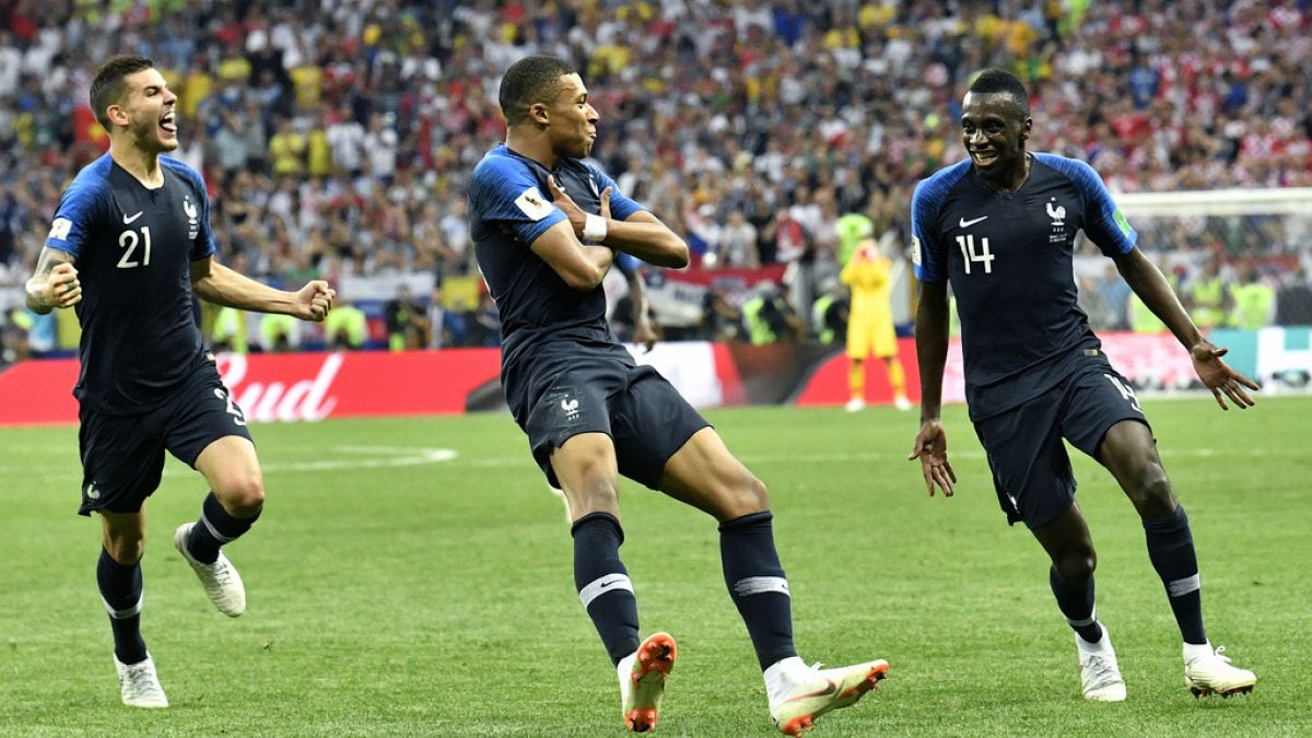 Mbappé better than Messi and Ronaldo... in number of EU trademarks