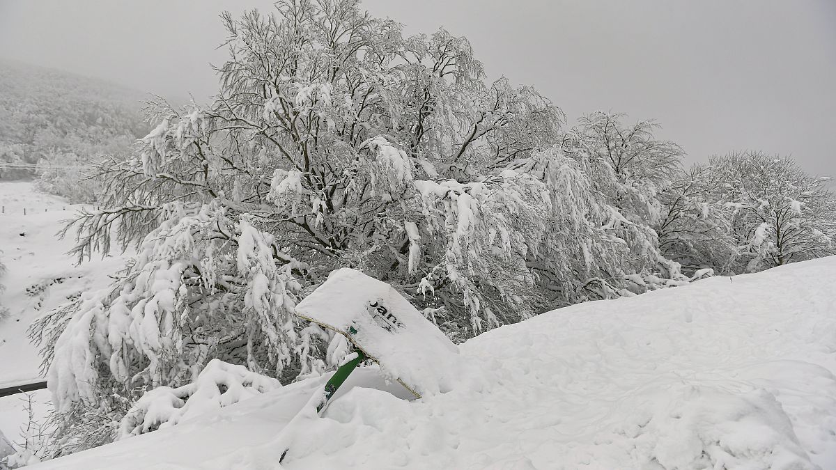 Wintry weather hits south of Spain