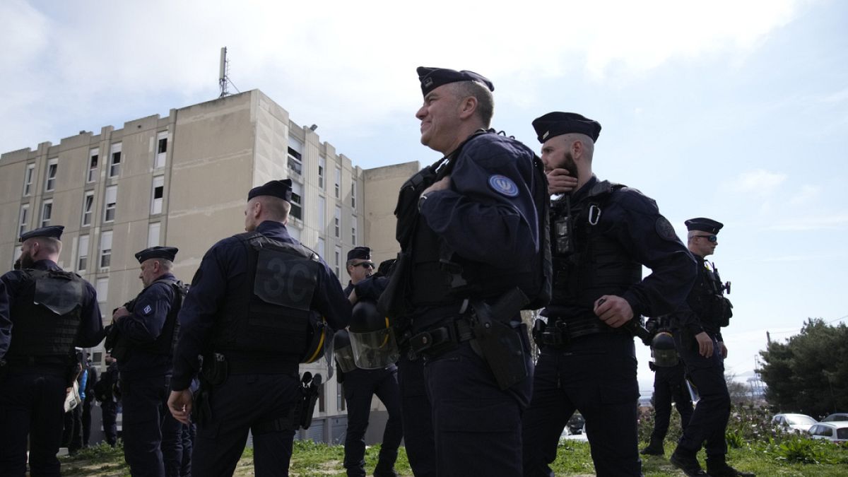 Hundreds arrested in 'XXL cleanup' French anti-drug operation  