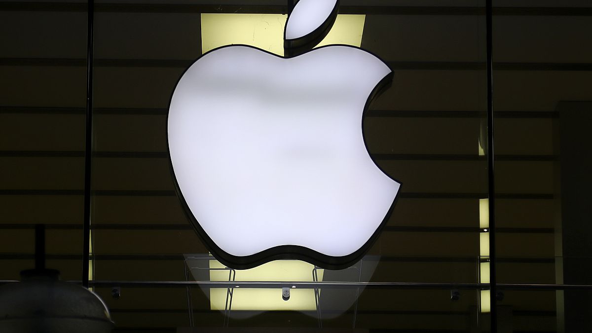 Apple is reportedly in talks with Google&rsquo;s Gemini to use its AI in iPhones 