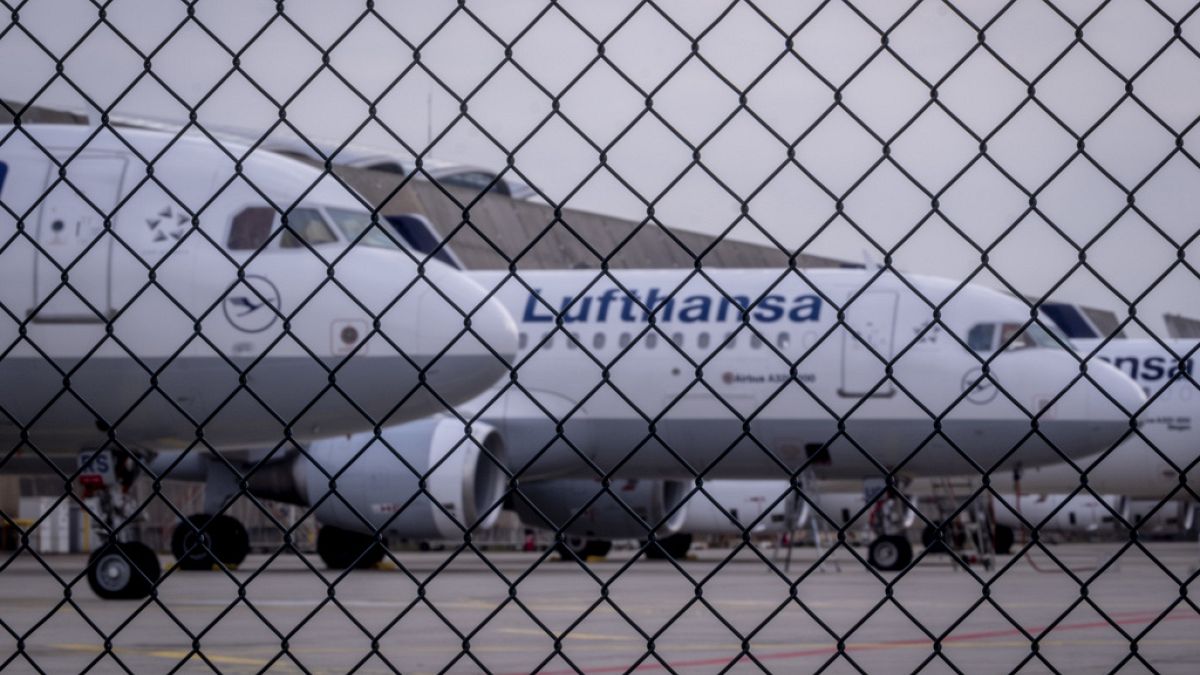 German train drivers strike coincides with Lufthansa cabin crew walkout 