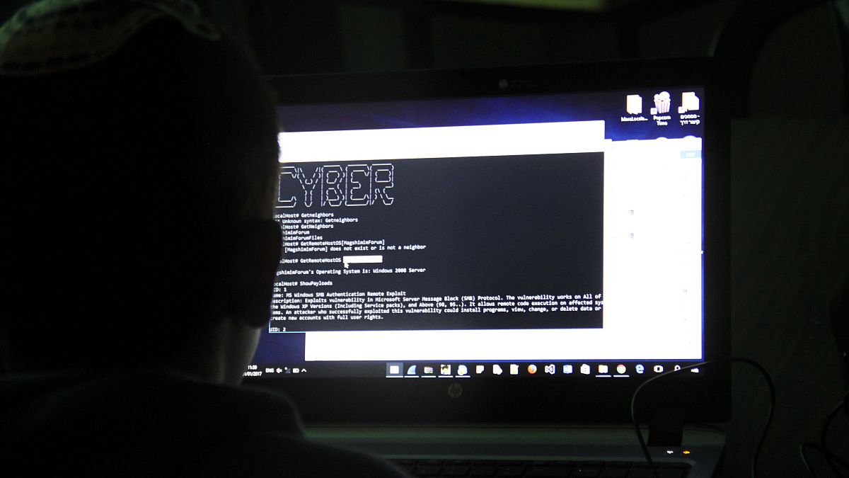 В Греции забили тревогу из-за распространения дипфейк-порнороликов 