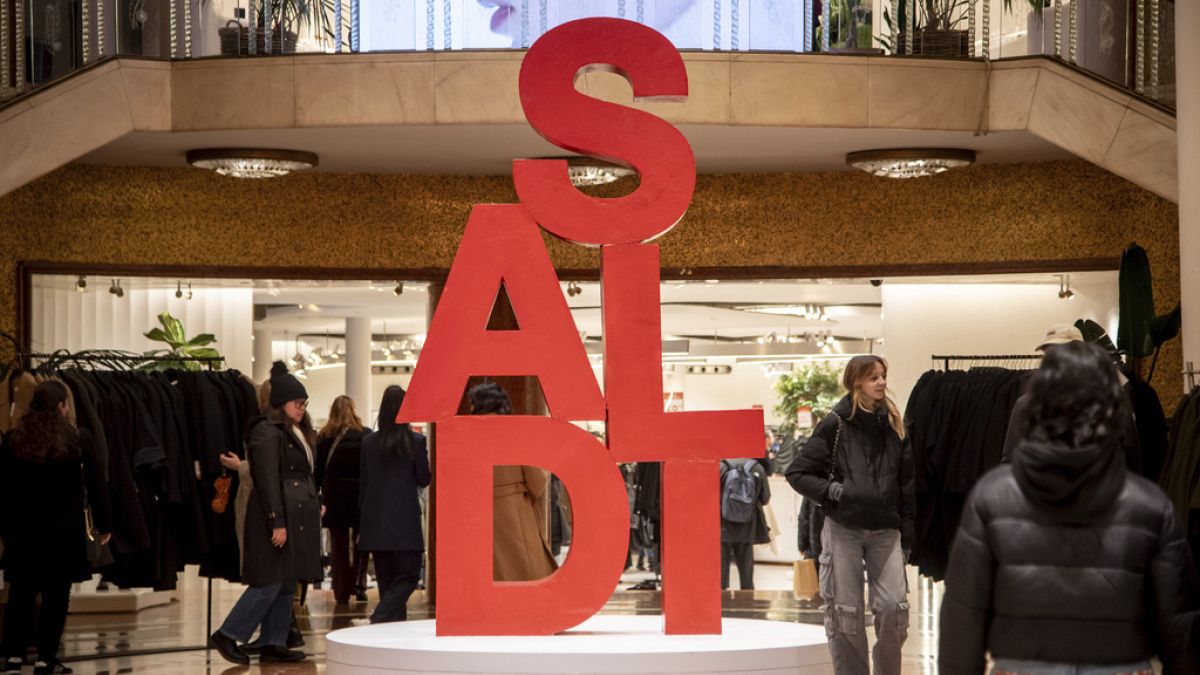 Italy: As sales rise and inflation stays low, can stocks extend rally?