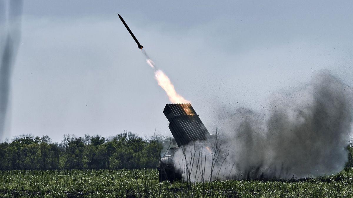 Страны ЕС заключили соглашение о военной помощи Украине на 5 миллиардов евро 