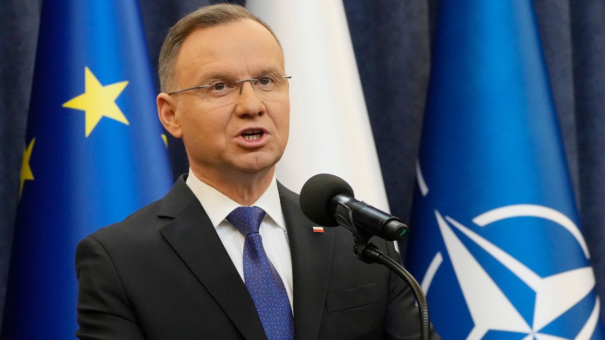 Президент Польши Анджей Дуда призывает членов НАТО увеличить расходы на оборону до 3% ВВП
