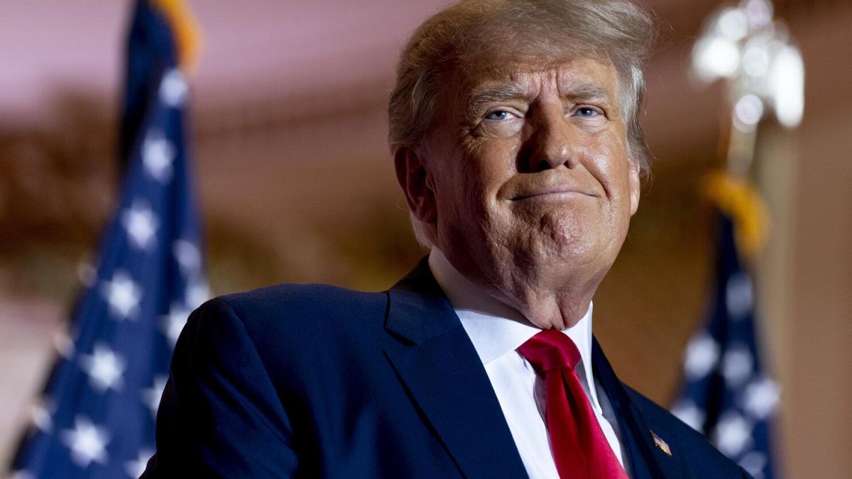 Верховный суд США оставил Трампа в бюллетенях 