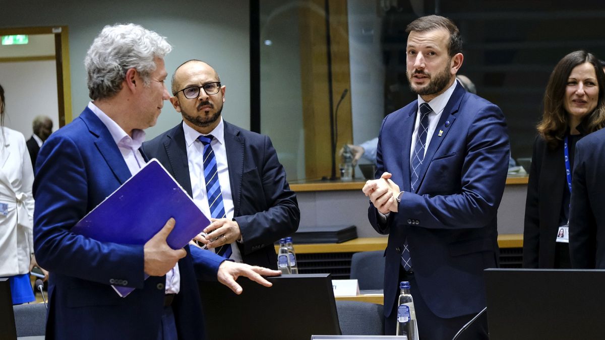 Fiery exchange over Nature Restoration Law overshadows climate debate 