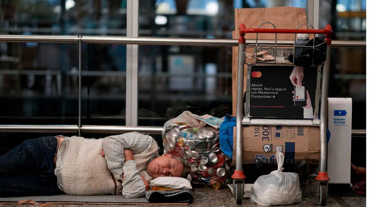Real life The Terminal: Italian man moves out of airport after 9-month stay 