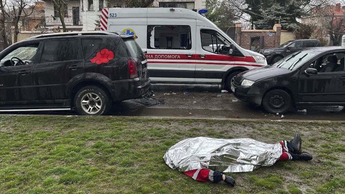 Число погибших в результате российского удара по Одессе возросло до 21