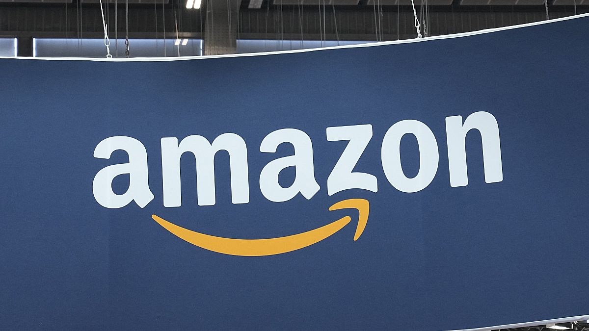Polish regulators fine Amazon EU operator &euro;7 million for &lsquo;misleading&rsquo; customers  