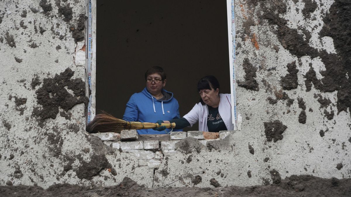 Ukraine army chief warns of front line pressure as US aid lags 