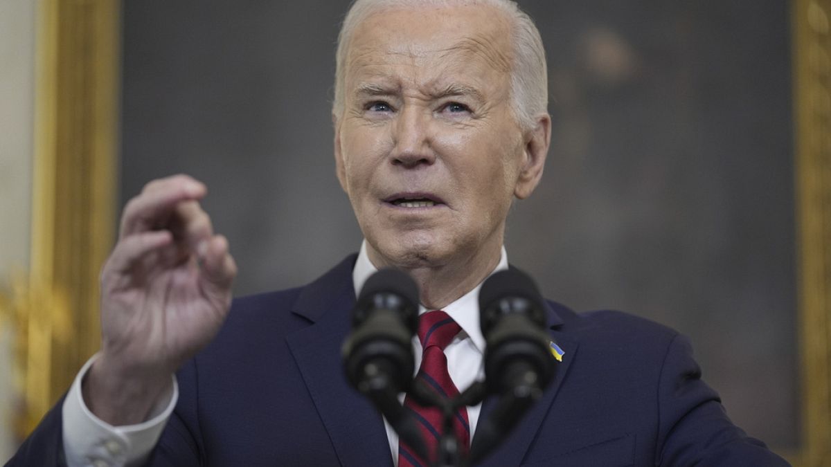 Президент США Джо Байден подписал законопроект о военной помощи Украине на сумму $61 млрд 