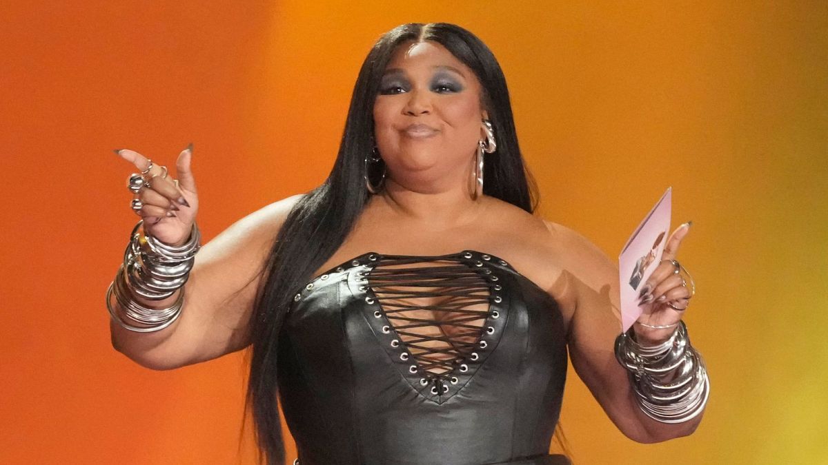 &lsquo;Truth hurts&rsquo;: Lizzo rows back and doesn&rsquo;t quit music industry 