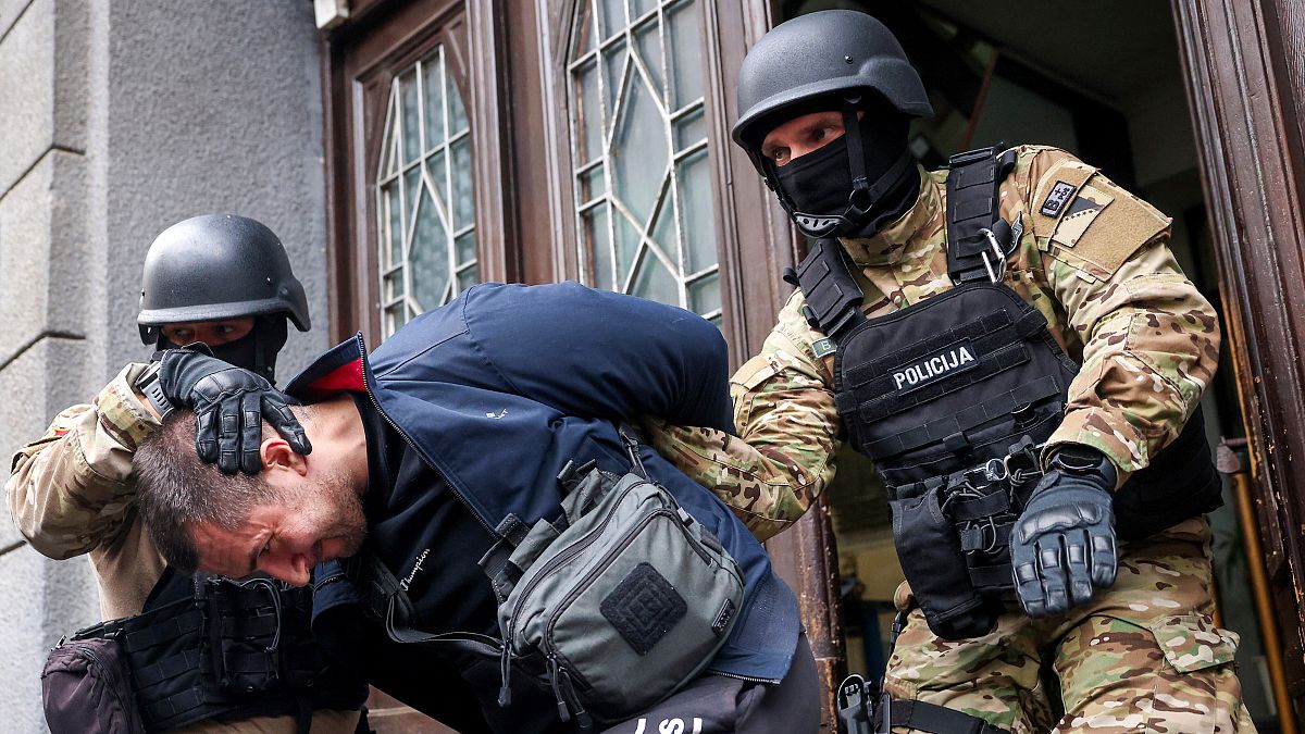 Police in Bosnia arrest 23 suspected members of drug kingpin's 'inner circle'