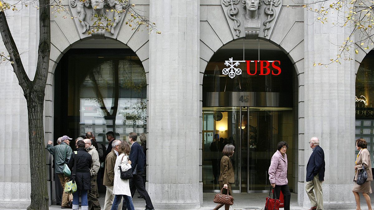 UBS stock rises as Swiss banking giant launches €1.8bn share buyback