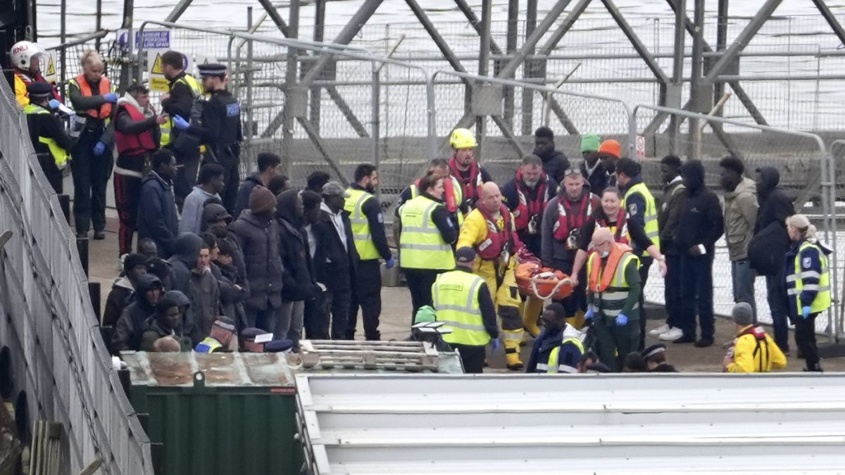 UK Home Secretary in Italy to discuss ways to tackle flow of illegal migrants 