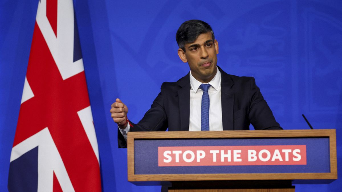 First deportation flights set to leave UK in a few months 