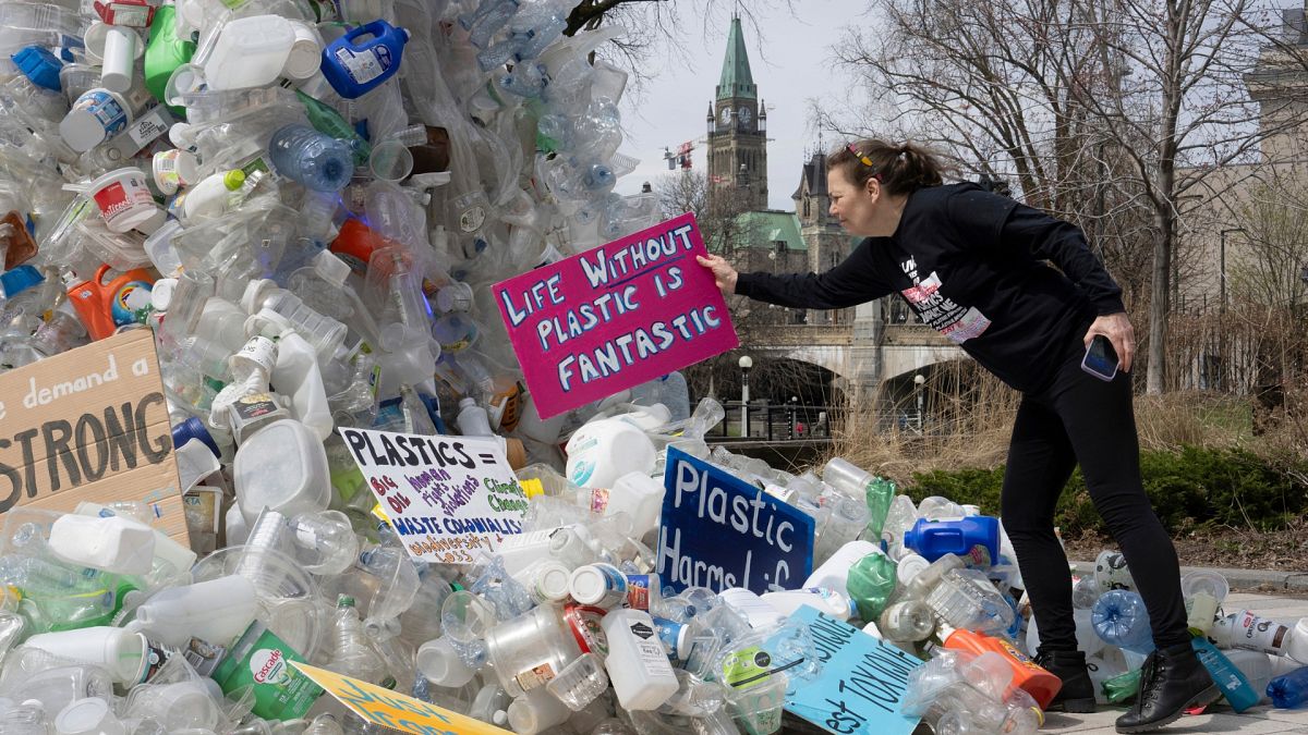 How close is the world to securing a global treaty to end plastic pollution? 