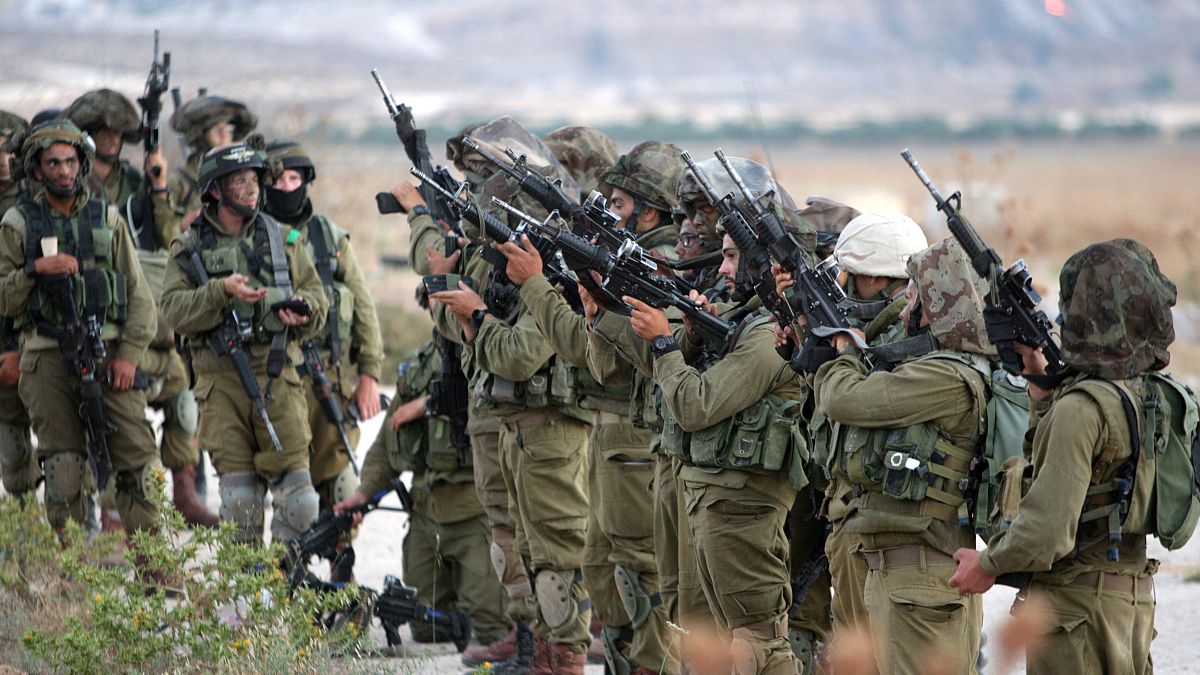 IDF dramatically reduces troops on the ground in southern Gaza strip 