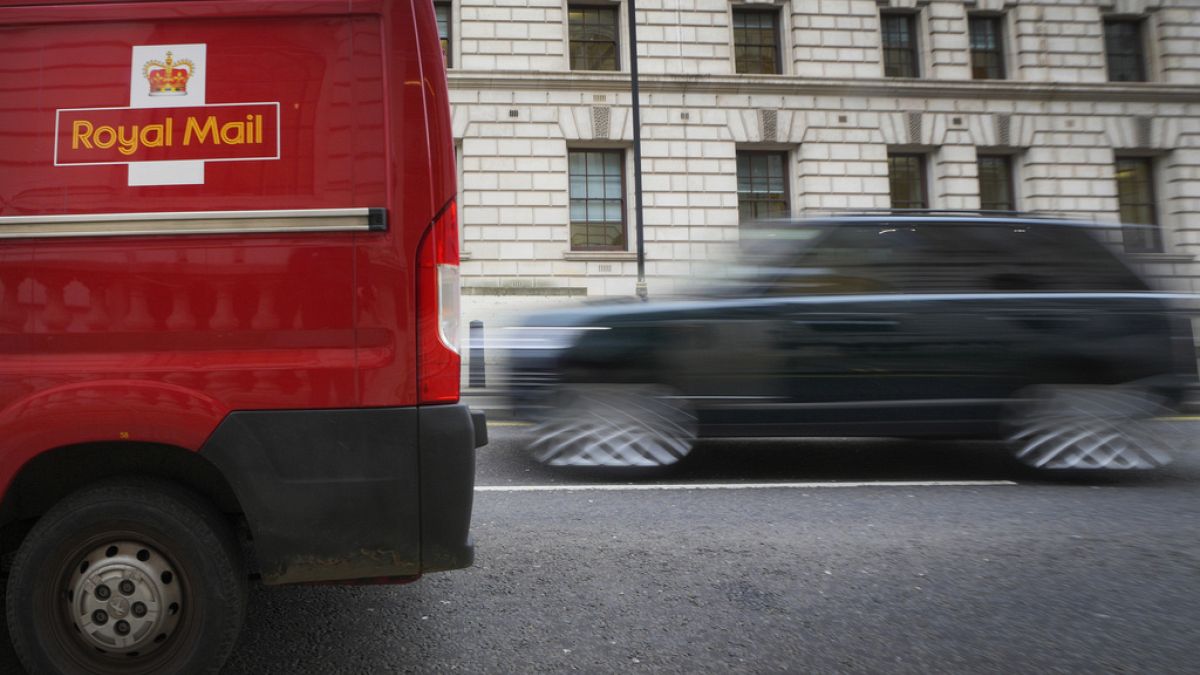 IDS shares rise as Czech billionaire posts interest in Royal Mail