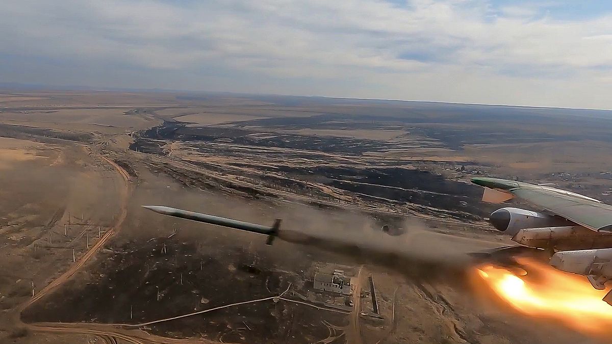 В Ставропольском крае рухнул бомбардировщик Ту-22М3 