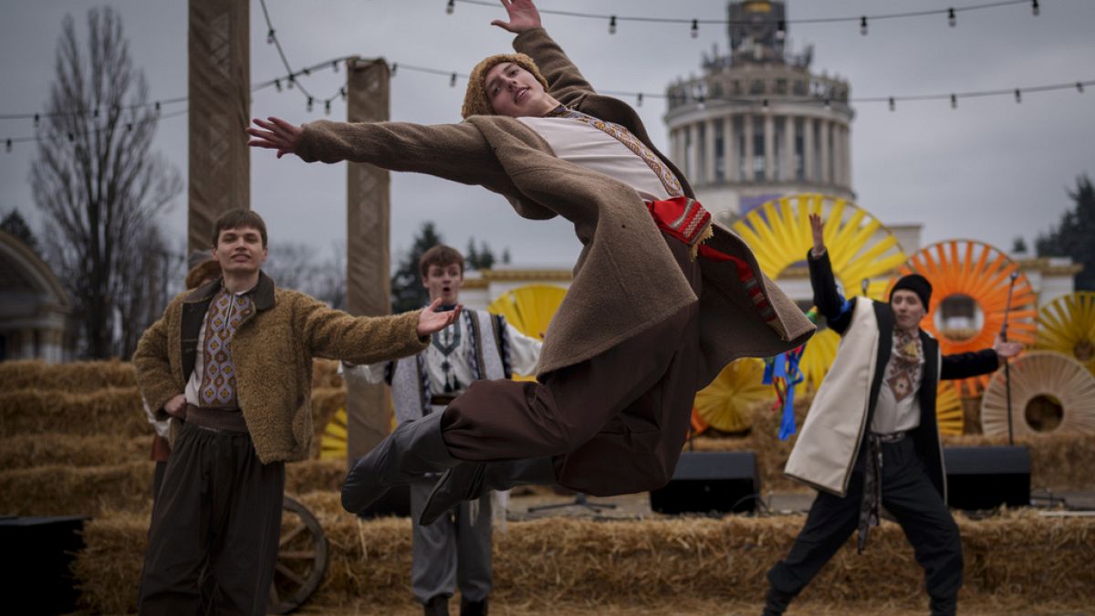 Happy International Dance Day! Here&rsquo;s how you can celebrate (even if you&rsquo;ve two left feet) 