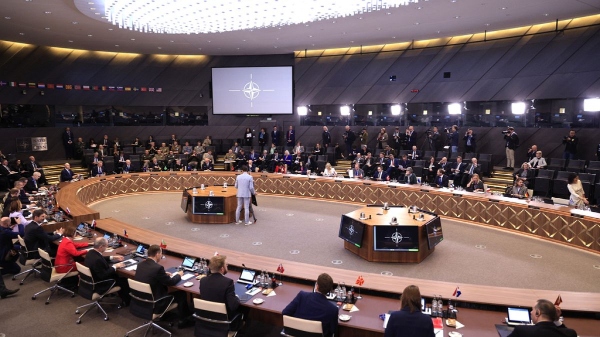 НАТО рассматривает возможность долгосрочной поддержки Украины 