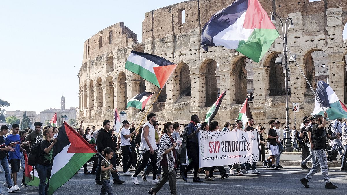 В Лондоне, Риме и Берлине демонстранты требуют прекращения огня в Газе