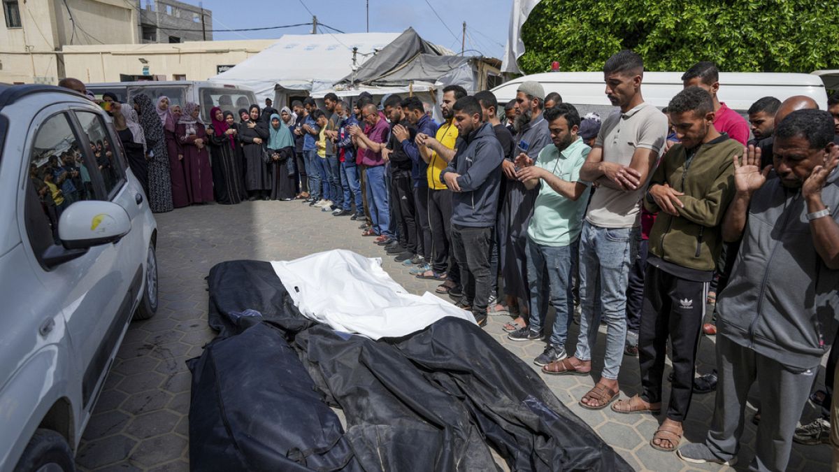 Biden and Netanyahu speak as pressure grows on Israel over Rafah 