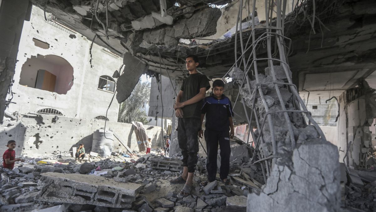 Offensive in Rafah would be 'nothing short of tragedy beyond words', UN agency warns 