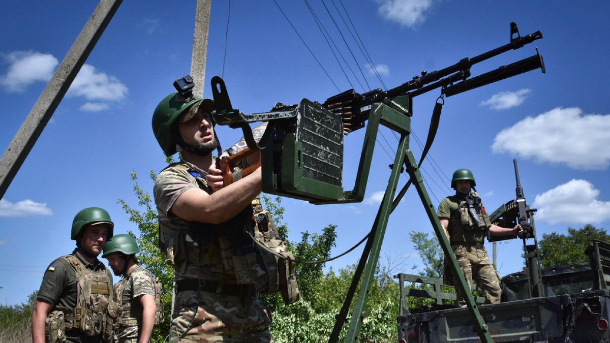 Russians 'dont have numbers for strategic breakthrough' in Ukraine: NATO 