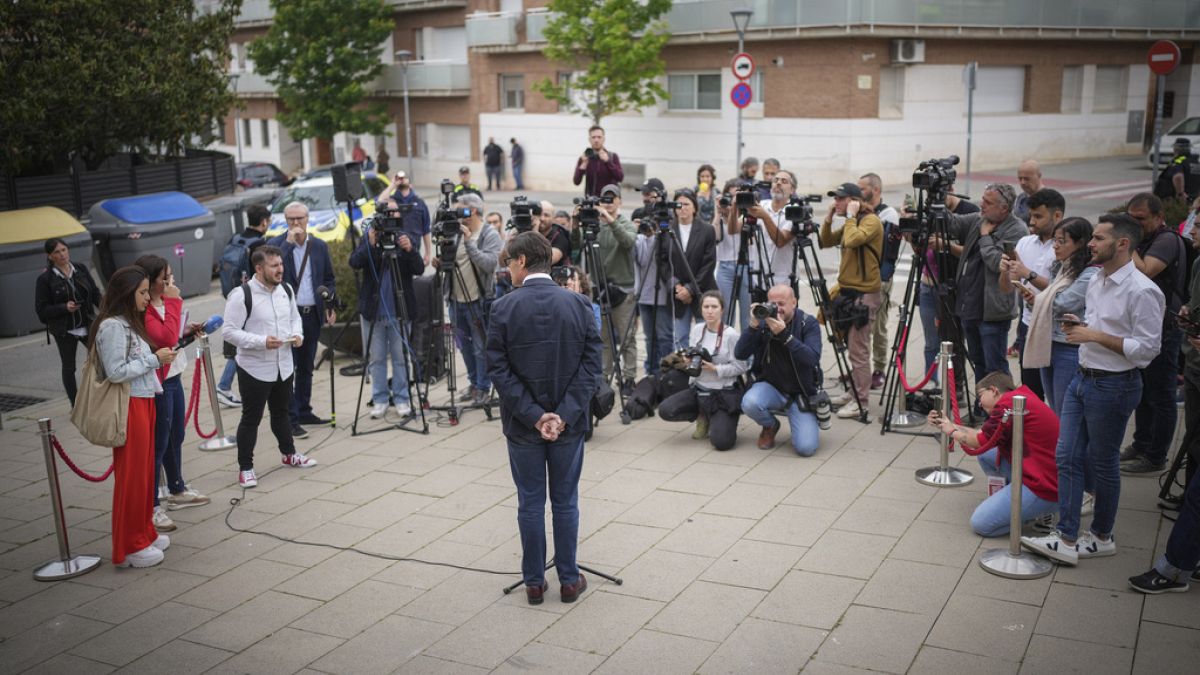 Catalans vote in crucial regional election for the separatist movement 