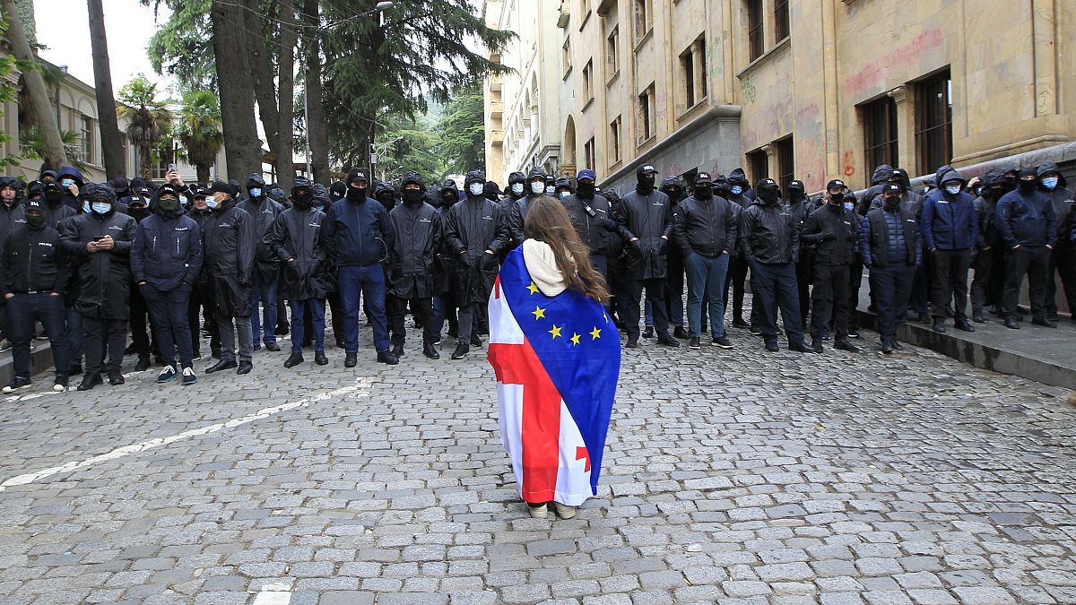 State of the Union: sunshine in Ankara, darkness in Tbilisi 