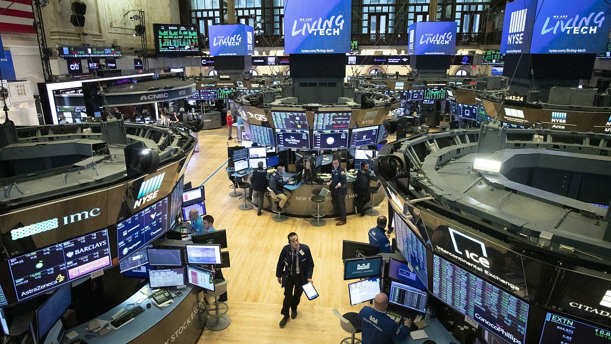 Weekly market recap: Mixed trends amid macro signals and earnings season 