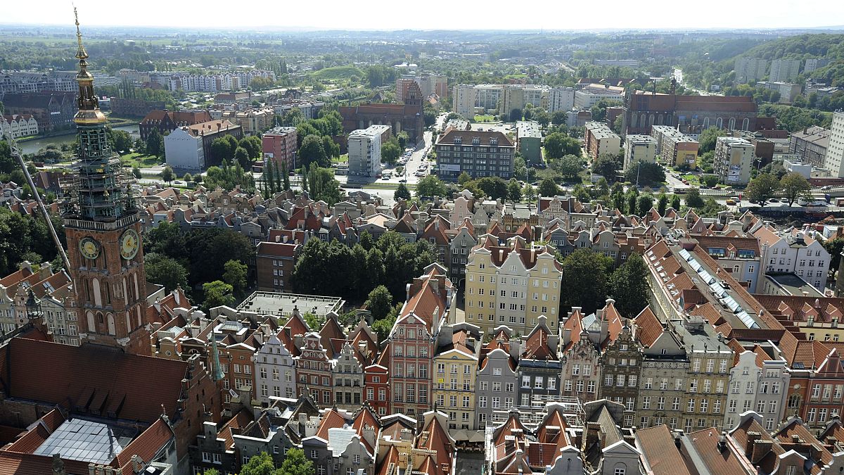 Polish government backs plan to build Rolls-Royce nuclear power plants