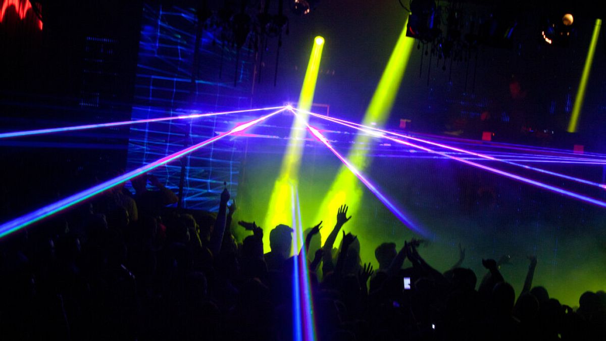 How did Gigi D'Agostino's techno classic about love become far-right hate song in Germany? 