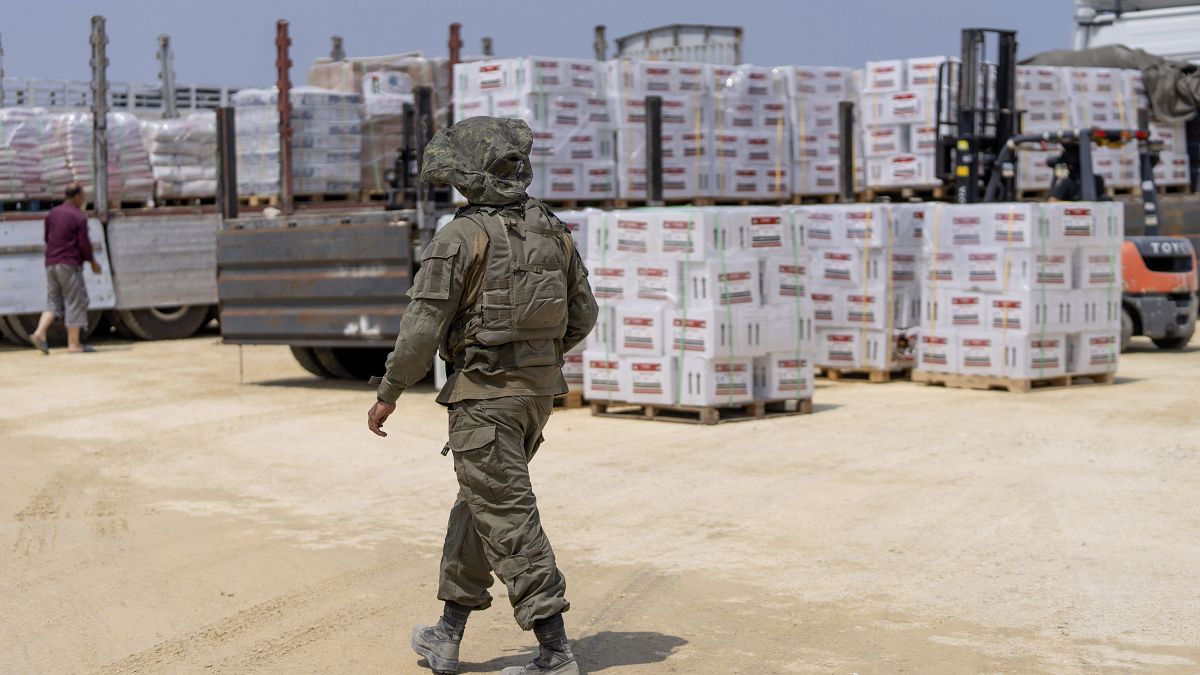 Израиль открыл КПП Эрец для доставки помощи в Газу 