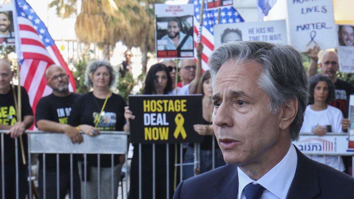 US Secretary of State Antony Blinken meets relatives of Israeli hostages 