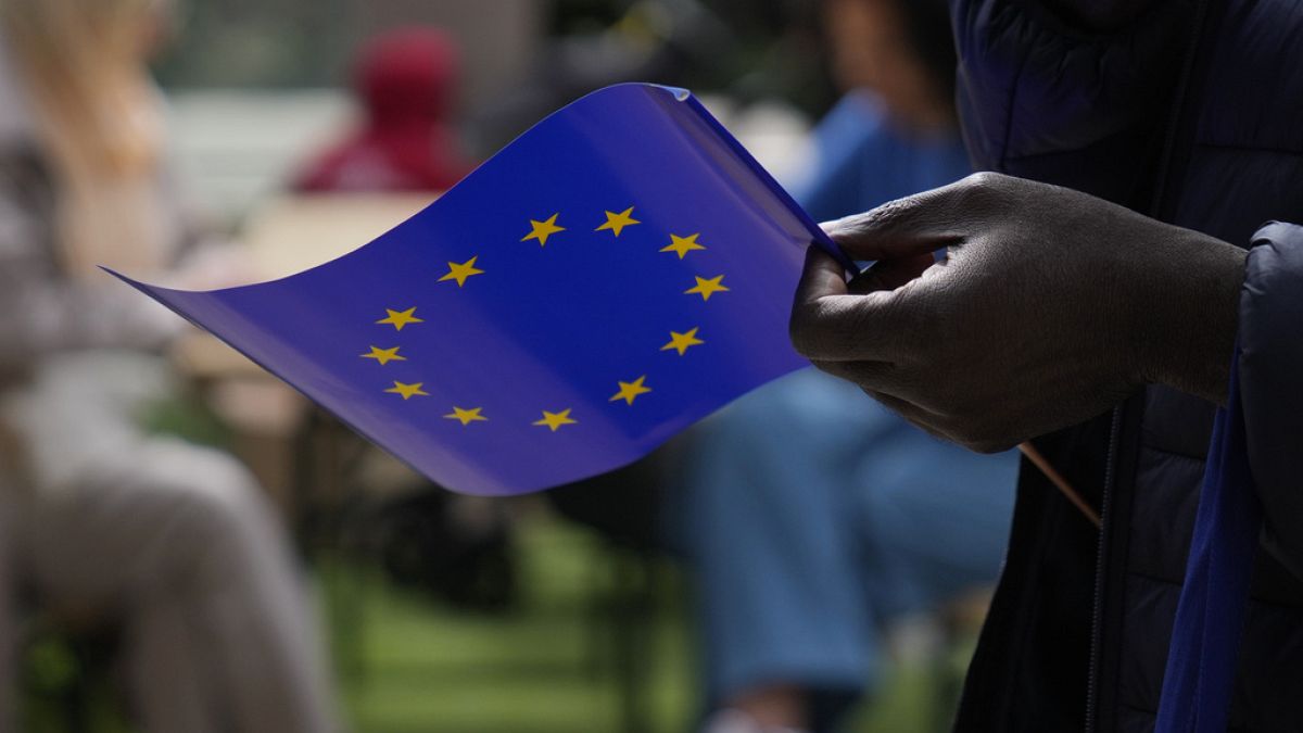 Eurozone unemployment hits record low a week before ECB rate decision 