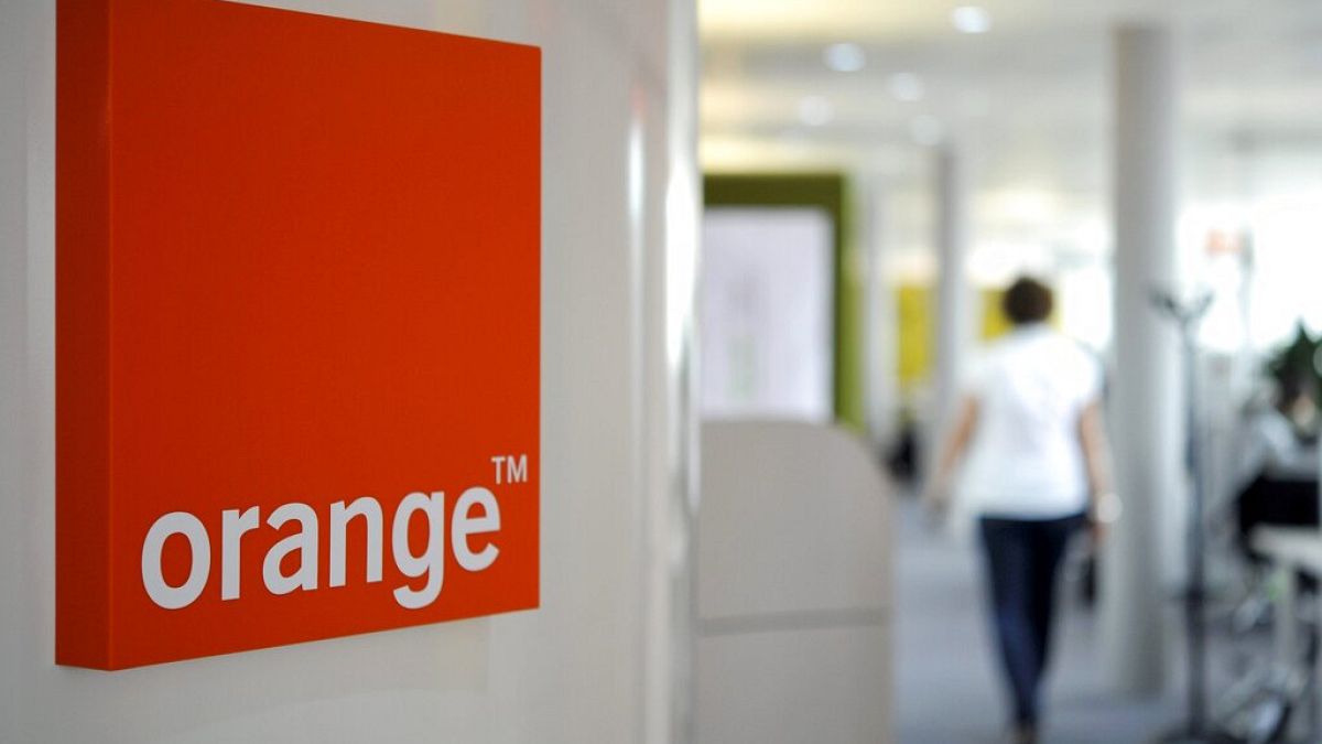 Green light for Orange clients with free switch to 5G for Paris 2024 