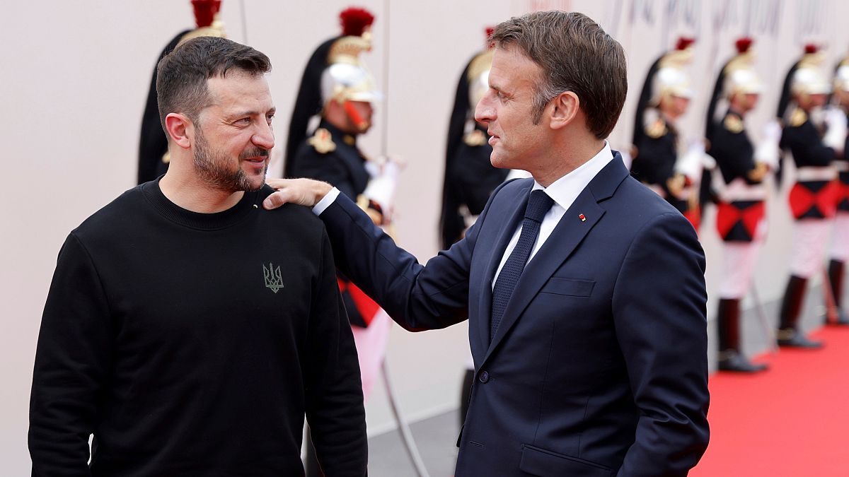 Ukraine's president meets Macron in Paris to secure more military aid 